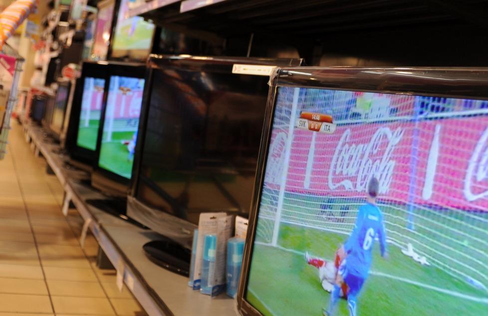 Aumento negli ultimi giorni delle vendite di tv e proiettori