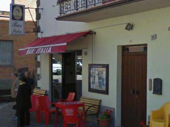 I ladri svuotano la cassa e i videogiochi del bar 