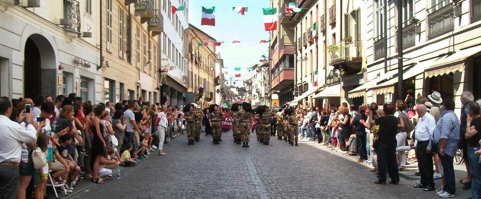 I bersaglieri al raduno nazionale di Asti 