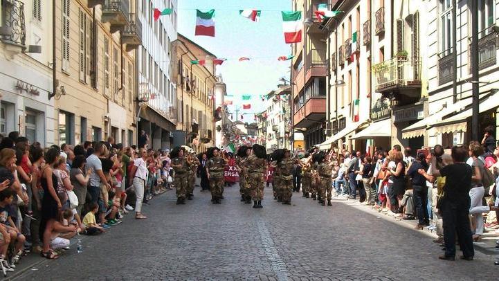 I bersaglieri al raduno nazionale di Asti