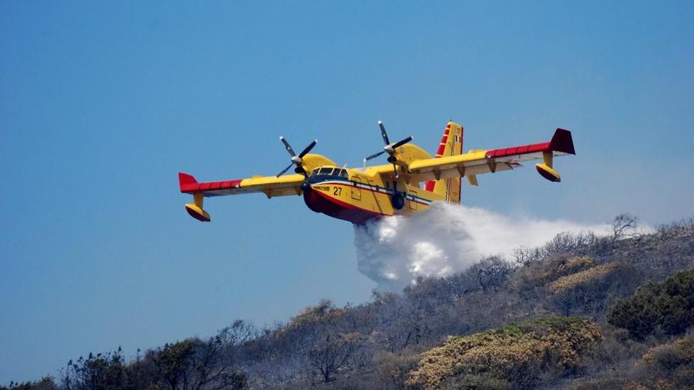Campagna antincendi 2014, a Olbia saranno operativi 3 Canadair