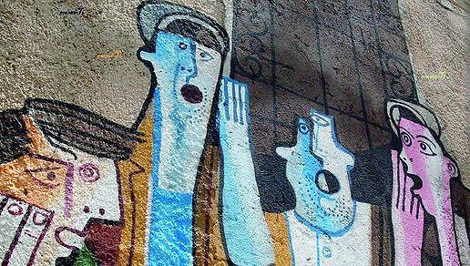 La sfida del reality olandese, un murale a Orgosolo 