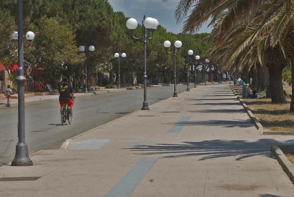 Rissa tra giovani a Torregrande, 5 oristanesi denunciati 