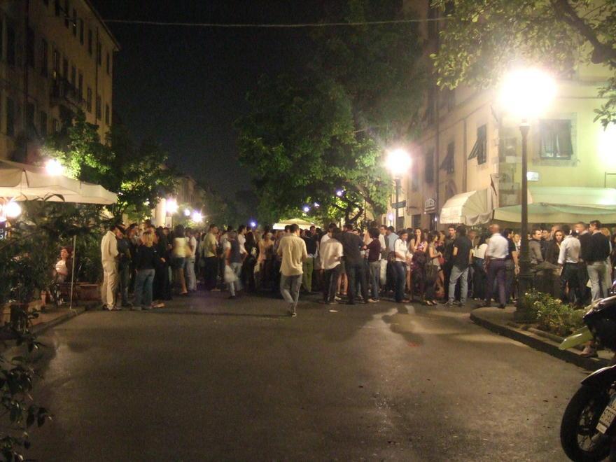 Movida, Confcommercio all’attacco: si possono trasmettere le partite dopo le 24? 