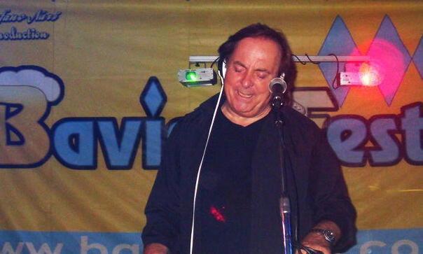 Stasera la musica del Dj Cioni poi l’orchestra Lena & Die