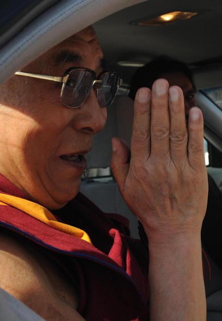 Il Dalai Lama a Pisa: «Qui per promuovere l’unità fra gli uomini» 