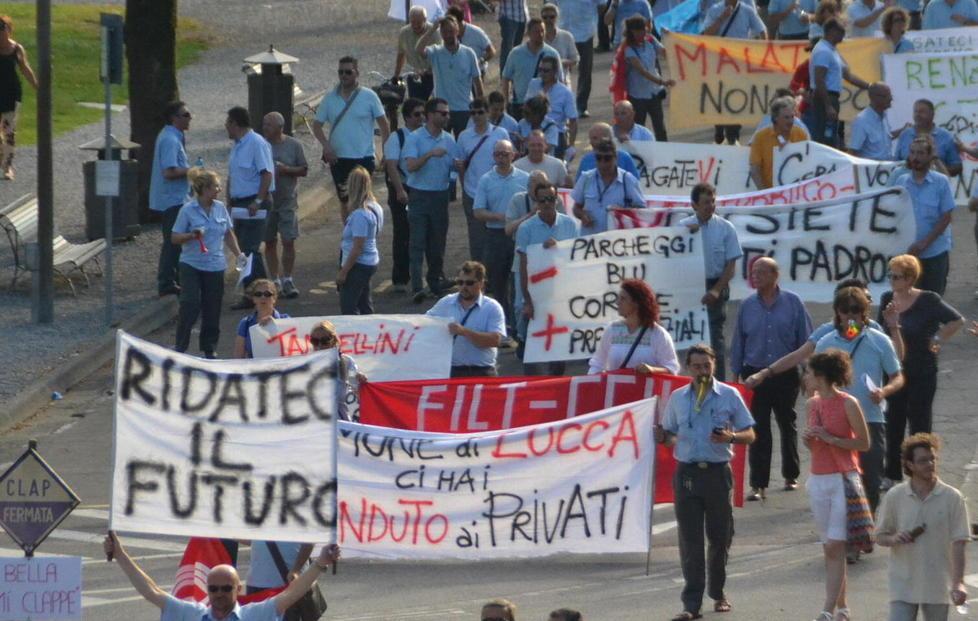 Autisti Clap, scoppia la protesta 