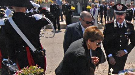 Maxi rissa tra studenti durante la festa di fine anno