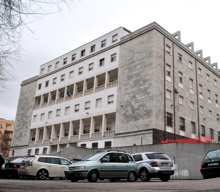 Armi in Baronia, il pm chiede 46 anni per i sei imputati