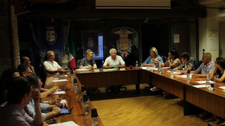 Accorsi “risparmia” un assessore