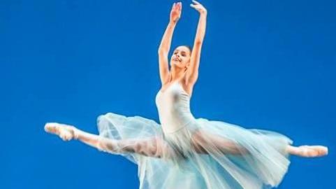 Adele in punta di piedi ha conquistato l’Austria