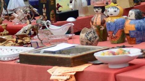 Flop antiquariato, è guerra aperta
