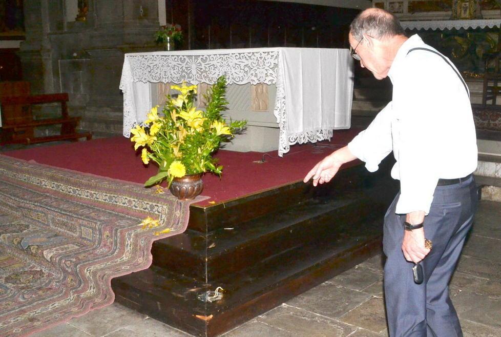 Vandali alla chiesa di S. Paolino Distrutte due lampade a olio 