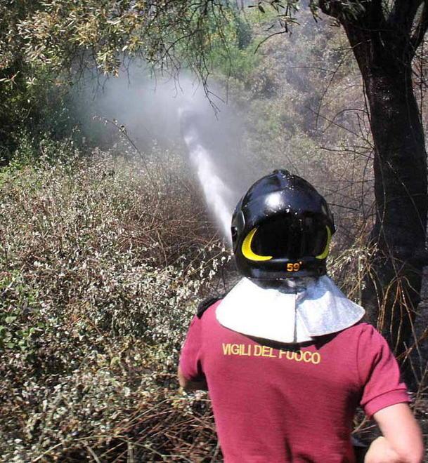Incendio in cava, «pericolo segnalato» 