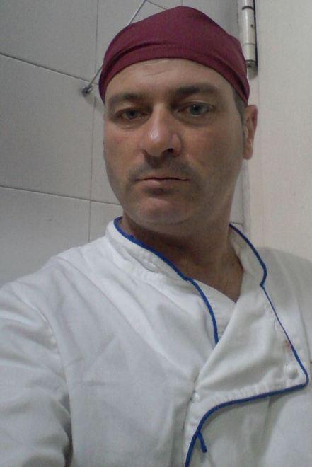 Muore a 51 anni durante un giro in bici 