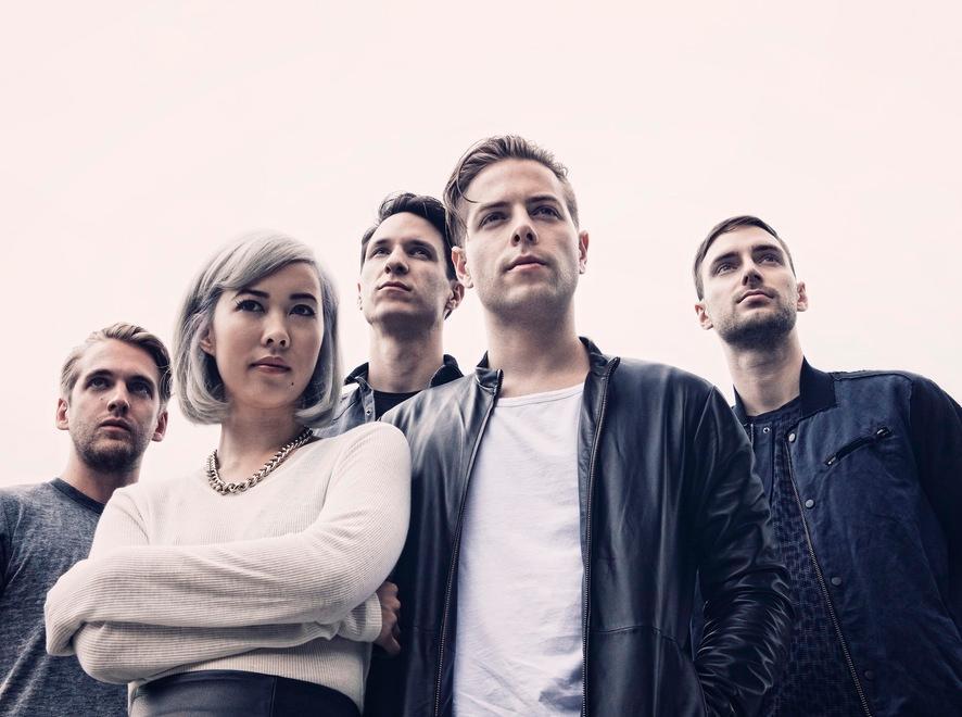 I neozelandesi Naked and famous si presentano alla nostra città