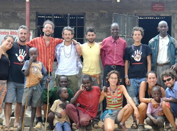 Adesso Ro sta dalla parte dei Maasai del Kenia