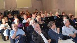 Anziani poco sereni e costretti a tirare avanti