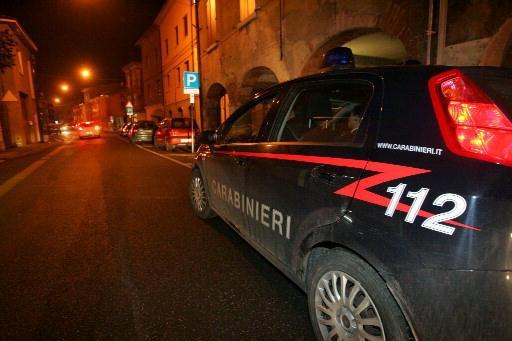 Fumo e sirene non fanno scappare i ladri 