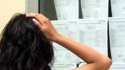 Le bocciano il figlio e scatena la gazzarra A scuola arriva il 113