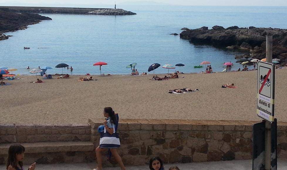 Divieto di balneazione nella Marina di Castelsardo