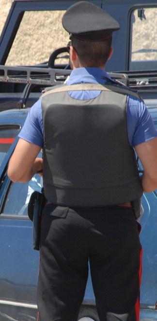 Un motorino sottratto in caserma 