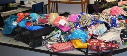 Sequestrata merce in spiaggia 