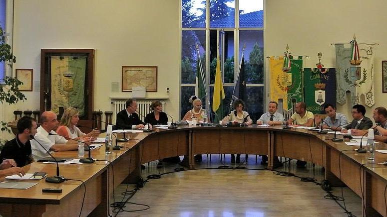 La “prima” di Fiscaglia, ma il M5S ruba la scena al sindaco