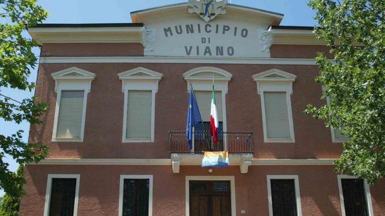 I ladri assaltano il municipio di Viano