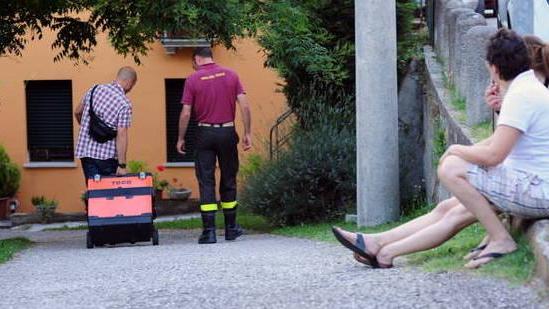 Donna trovata morta in casa dalla figlia