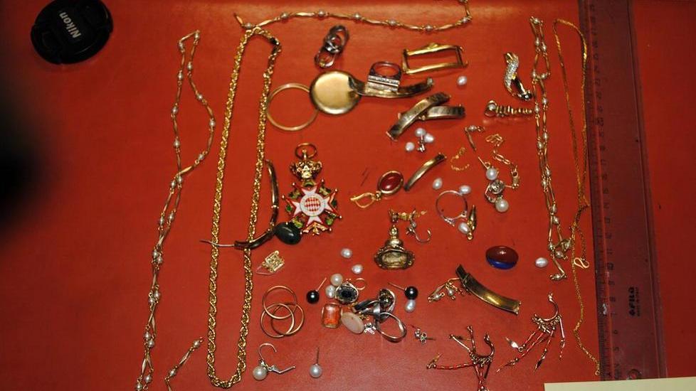Compro oro, irregolari nove negozi su ventiquattro