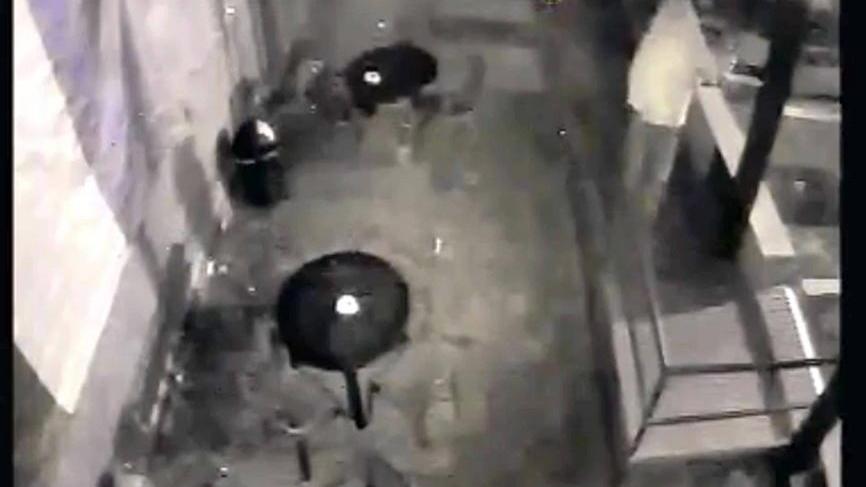 Ladro di brioches immortalato da una telecamera
