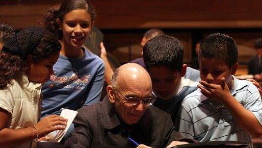 Il maestro Abreu cittadino onorario di Marciana 