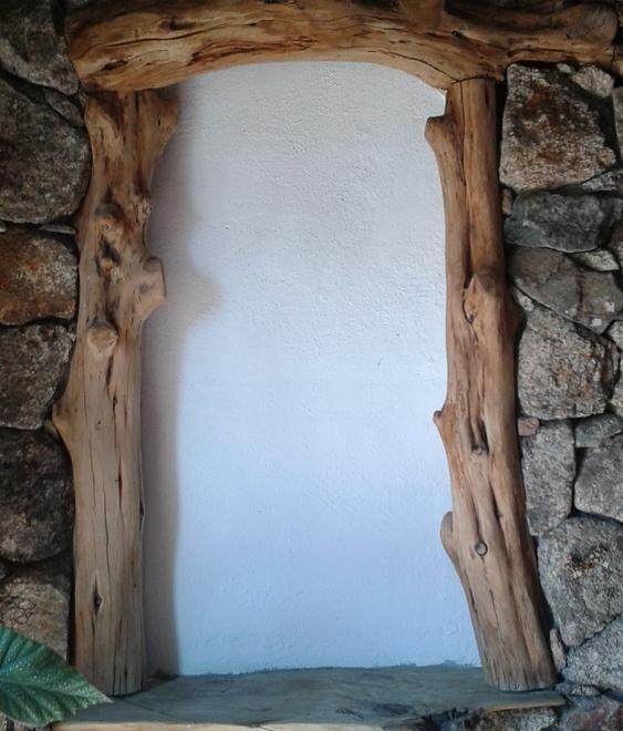 Mondo Degortes, “Su mastru” della pietra e del ginepro
