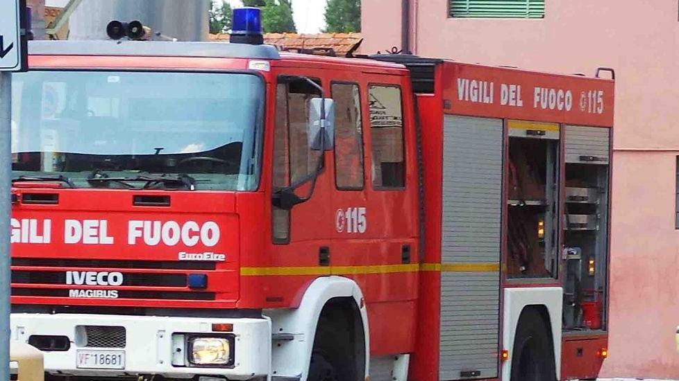 Pensionato muore in casa Lo trovano grazie ai vicini