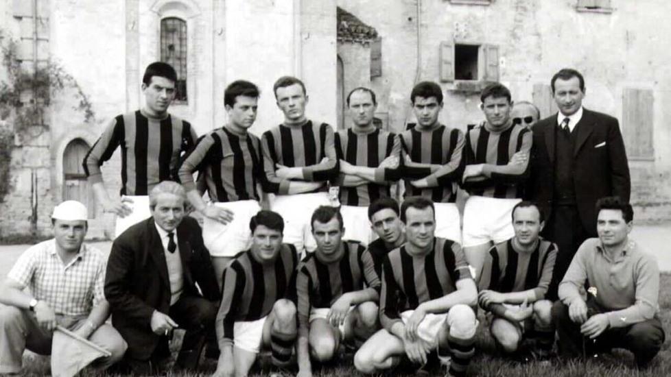 Dietro front: squadra iscritta