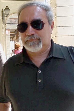 Amadei, scena muta davanti al magistrato 
