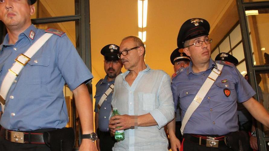 Renato Vallanzasca ritorna in carcere per furto di mutande 