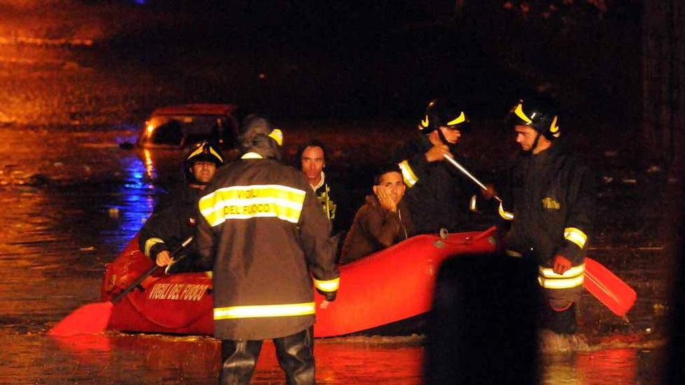 Violento temporale a Massa: allagamenti e momenti di paura