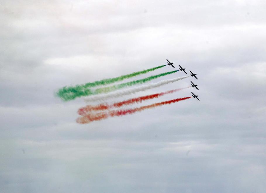 Centomila spettatori a Forte dei Marmi per le Frecce Tricolori 