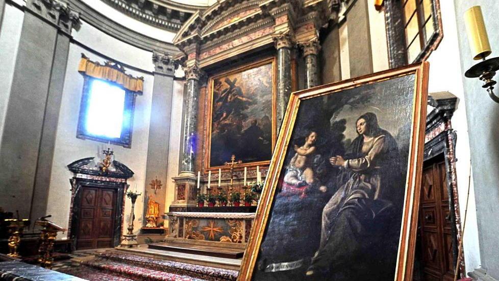 Restaurata una tela del XVII secolo