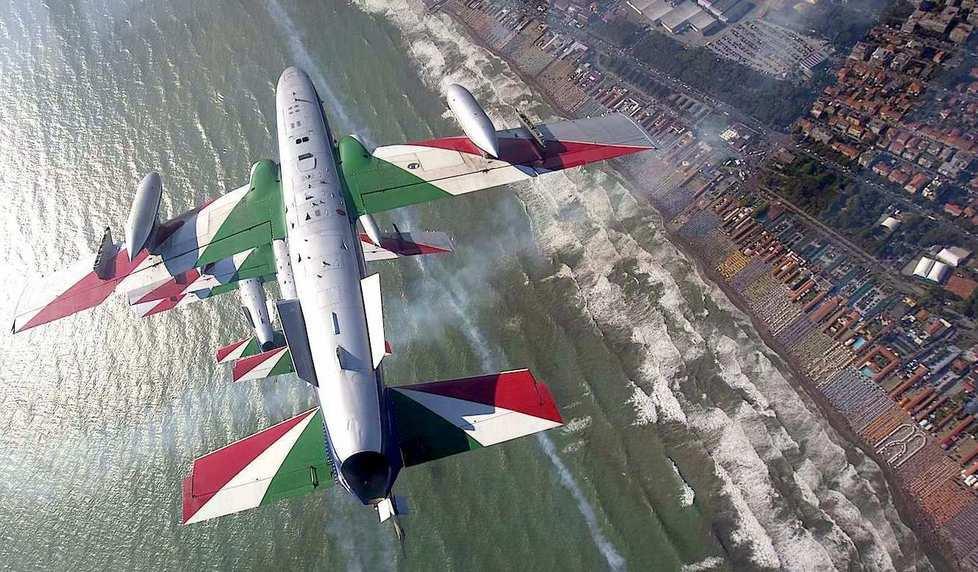 Lo spettacolo è nel cielo del Forte 