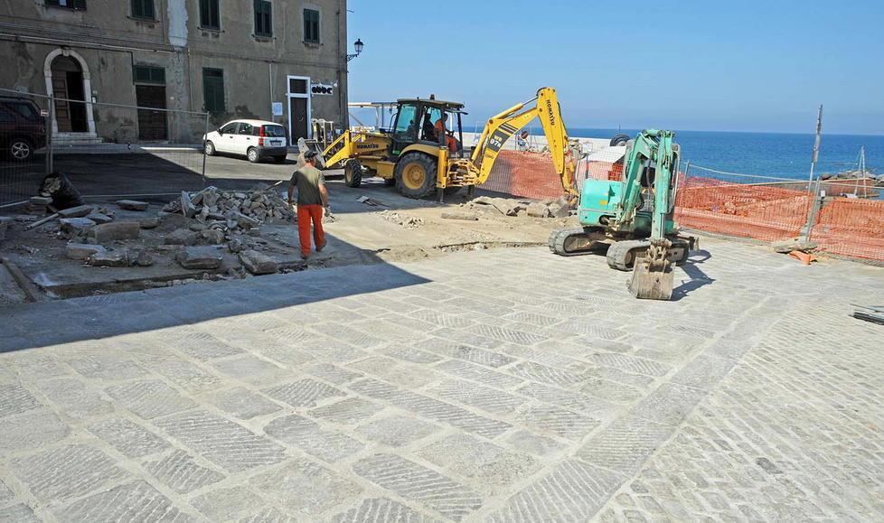 Via Mazzini sta per essere riaperta 