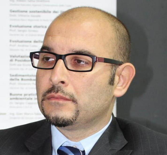 Il direttore uscente Satta: ci saranno davvero risparmi?