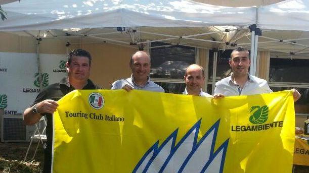 Cinque vele, grande soddisfazione del sindaco