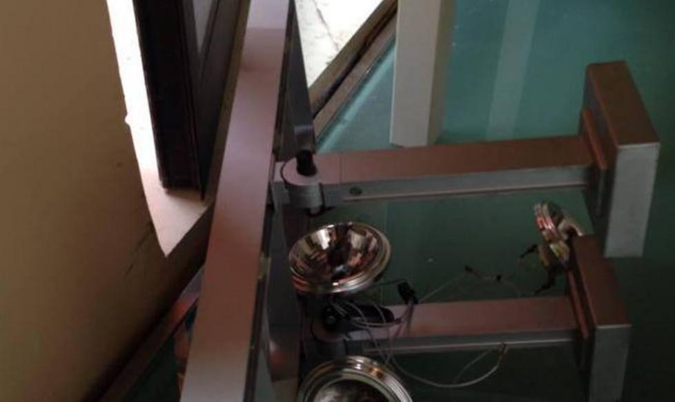 Ladri vandali nella notte al Mirtilla Shop