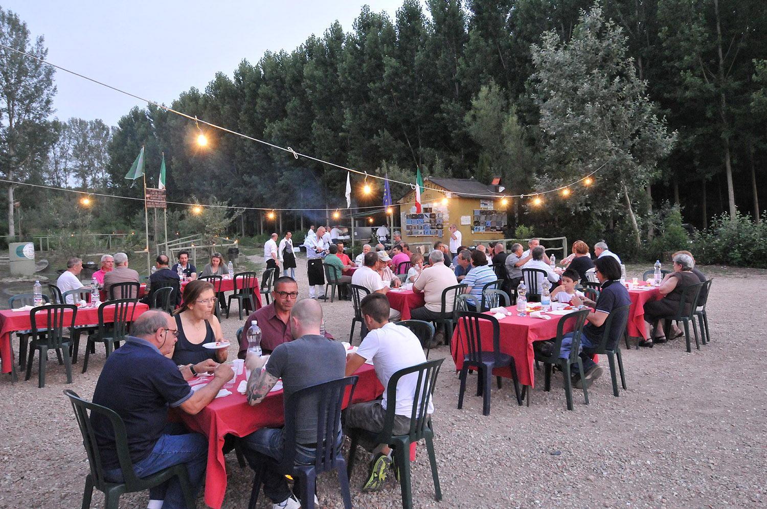 “Cena galeotta” con i detenuti nel Padule di Fucecchio 