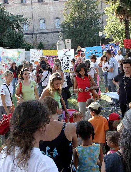 Riapre il Camelot Cafè