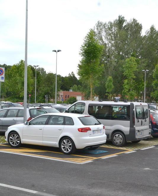 Ospedale, la Provincia dice no alla sosta a pagamento