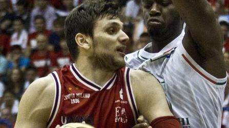 Milano indomabile, annientata Siena in gara 1